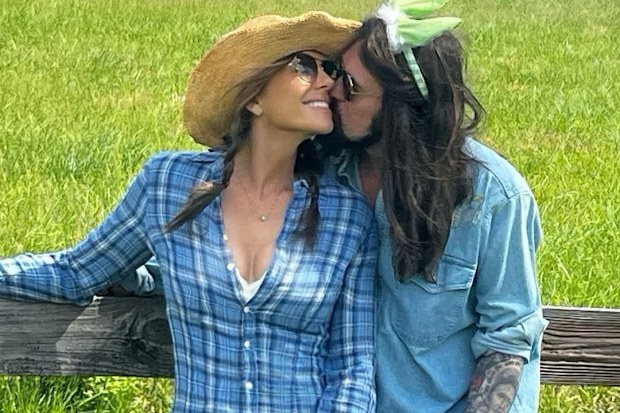 Elizabeth Hurley, Billy Ray Cyrus