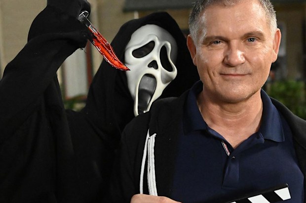 Scream, reboot, writer Kevin Williamson, stars Courteney Cox, Neve Campbell