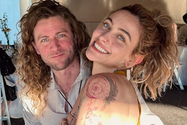 Paris Jackson and fiance Justin Long