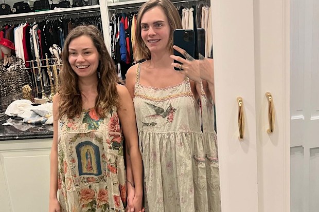 Cara Delevingne and Minke celebrate 2nd anniversary