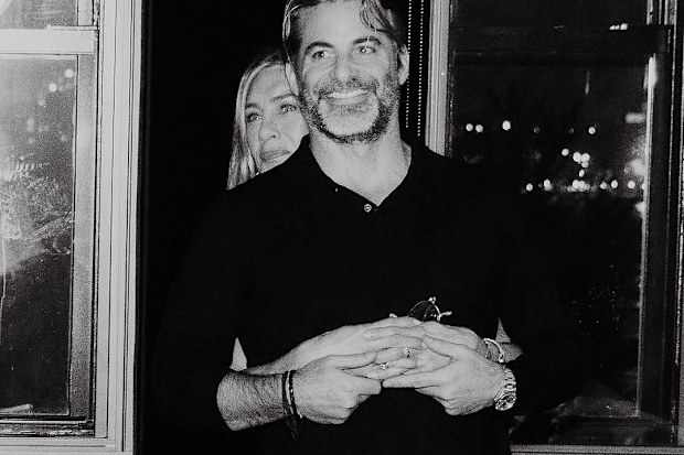 Jennifer Aniston and boyfriend Jim Curtis in an Instagram photo