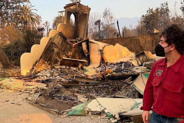 Mandy Moore shares update on her property amid California wildfires