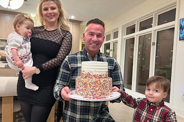 mike the situation son romeo choking on pasta