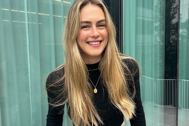 Steph Claire Smith