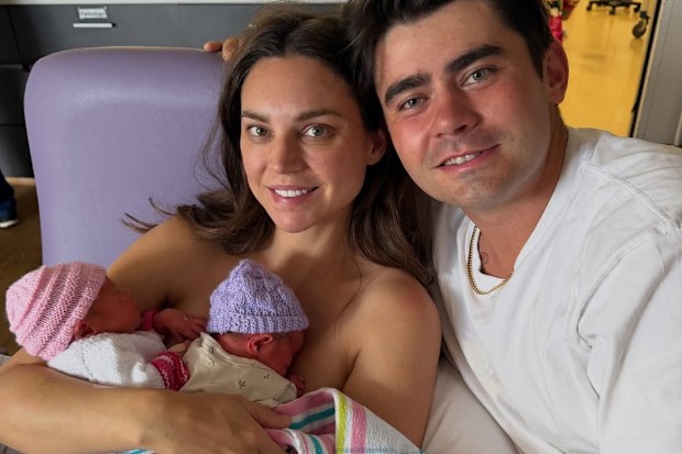MasterChef stars Sarah Todd and Declan Cleary have welcomed twin girls just in time for Christmas. 