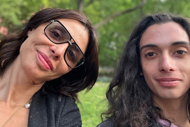Drena De Niro with son Leandro 