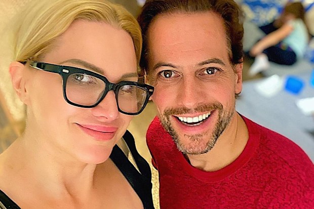 Ioan Gruffudd and Alice Evans.