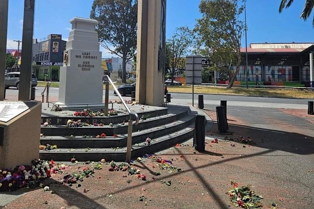 Dandenong cenotaph vandalism