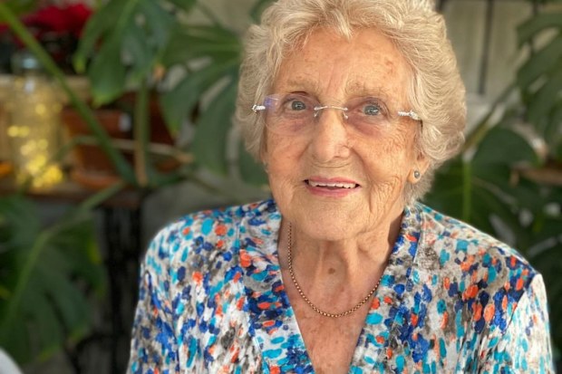 Naomi Watts has shared the loss of her grandmother