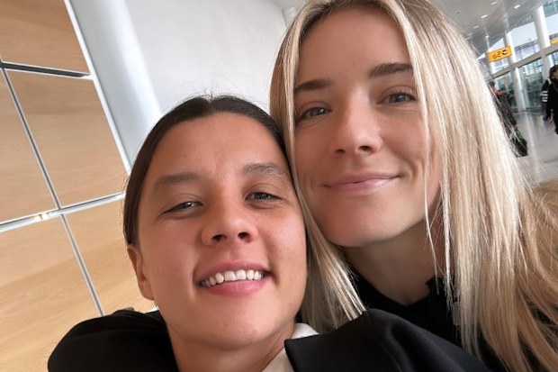 Sam Kerr and Kristie Mewis