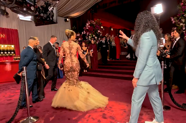 Glambot Jennifer Lopez golden globes 2026