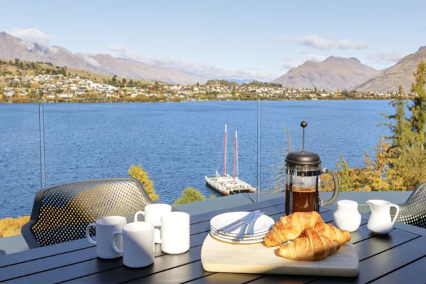 Oaks Queenstown Shores Resort