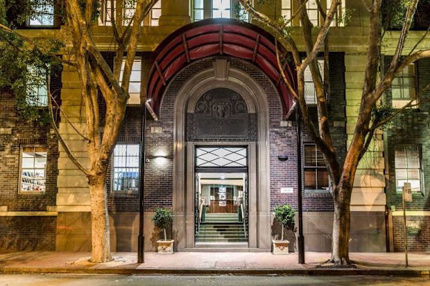 Oaks Sydney Goldsbrough Suites