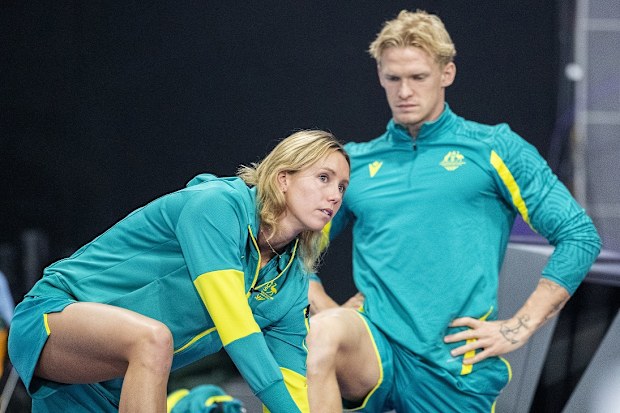 cody simpson and emma mckeon young australian of the year