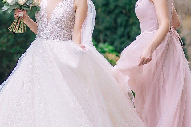 bride refusing to let sister wear her wedding dress