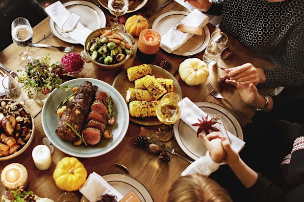 christmas on a budget family discussion