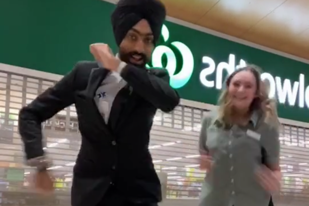 Woolworths worker and Sikh security guard dance during pandemic on TikTok
