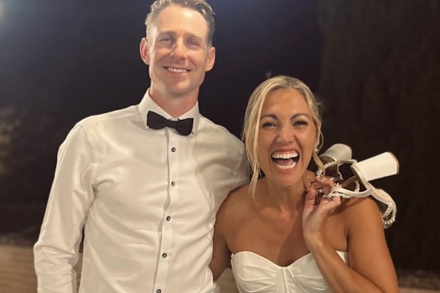 Nine journalist Lauren Tomasi shares photos from glorious Italian wedding