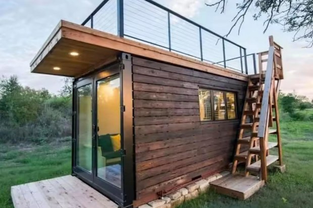 9PR - Tiny home to buy on Amazon