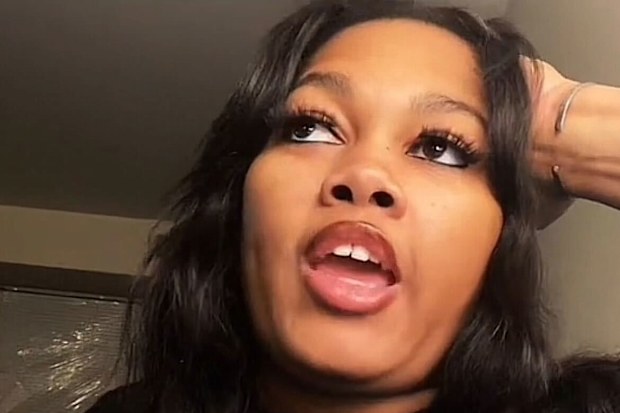 Kellie restaurant manager tiktok