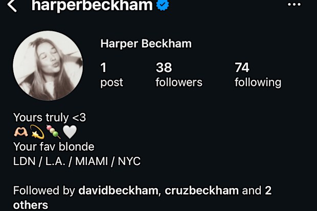 Harper Beckham's Instagram profile