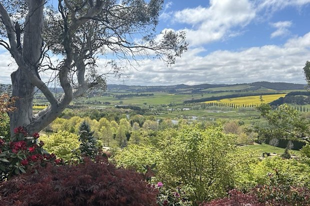 Mayfield Garden in Oberon.