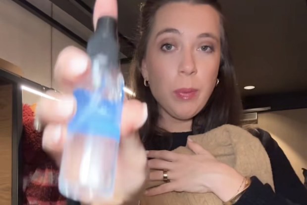 Katie Little Spatz shares hack to remove odours from clothing