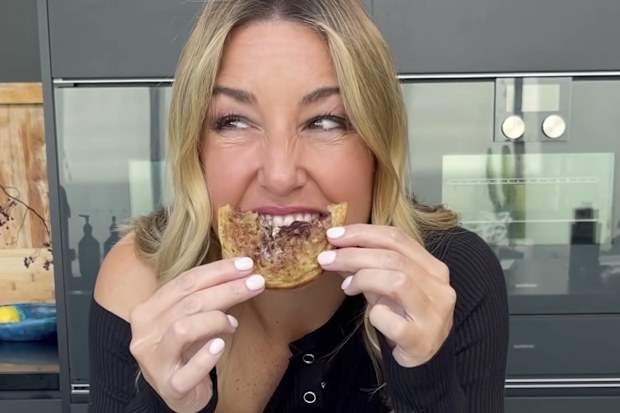 Jules Sebastian crumpet hack
