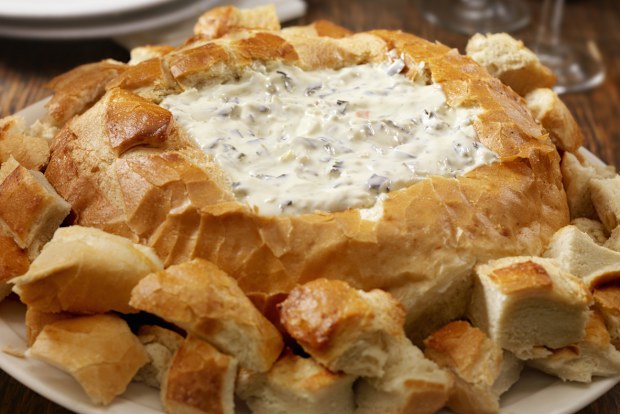 Spinach cob loaf dip