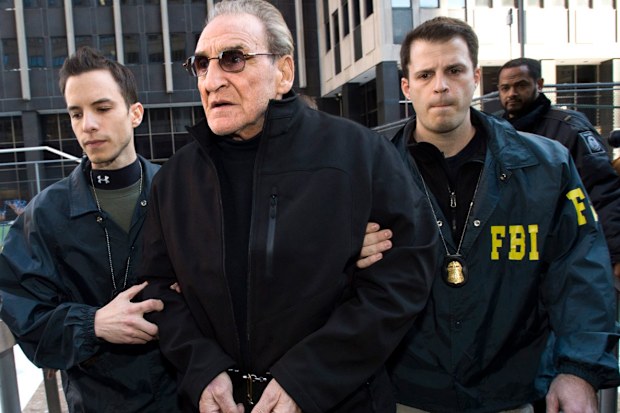 New York mobster Vinny Asaro with FBI agents in 2014. (AP).