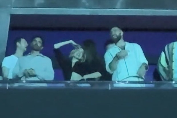 Bradley Cooper, Gigi Hadid and Travis Kelce