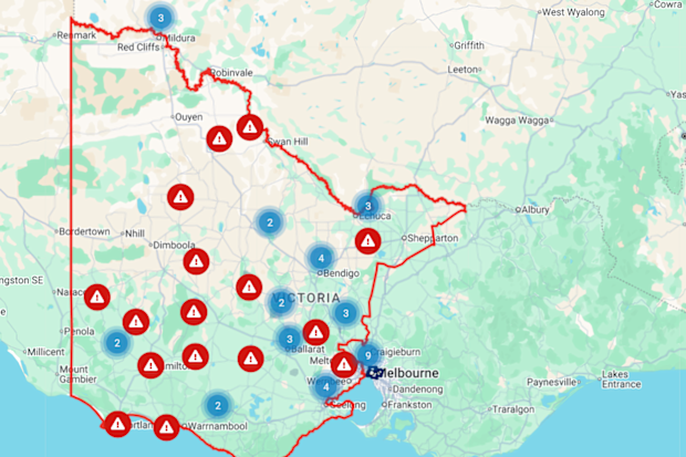 Thousands without power in Melbourne