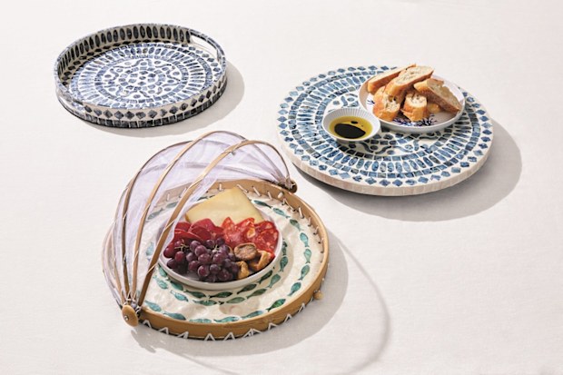 aldi hamptons-style dinnerware and servingware range launches in stores on october 25