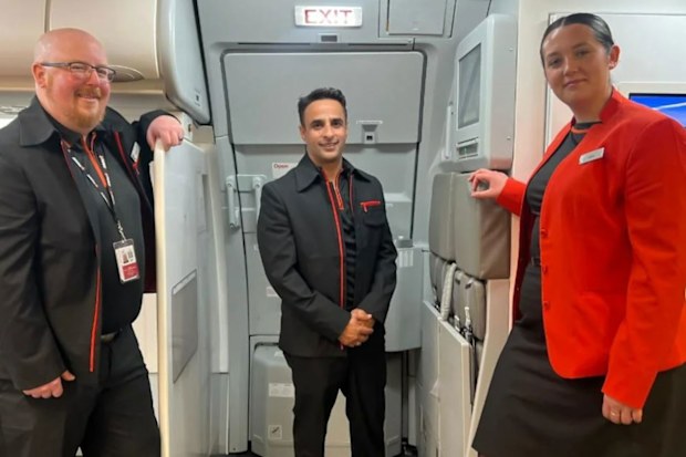 jetstar flight attendants