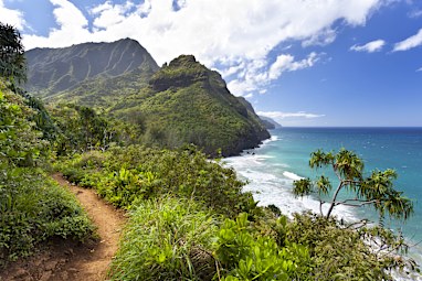 8. Kalalau Trail, Hawaii, USA