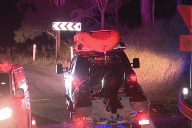 Queensland flooding: Bodies found in search for two missing Chinese ...