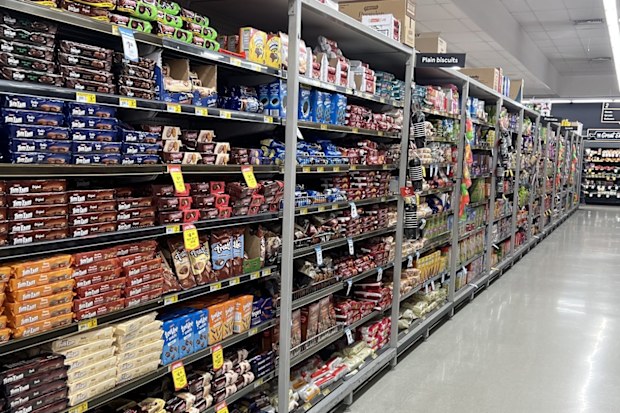 supermarket biscuits aisle