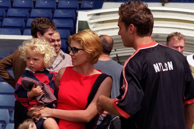 Jude Law and Sadie Frost, with son Rafferty in 1999. 