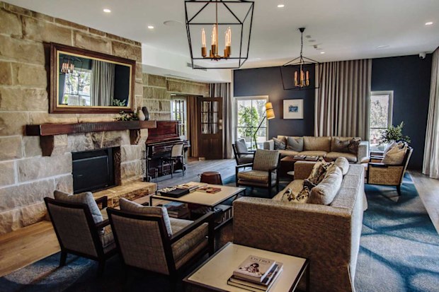 Spicers Guesthouse Hunter Valley lounge area
