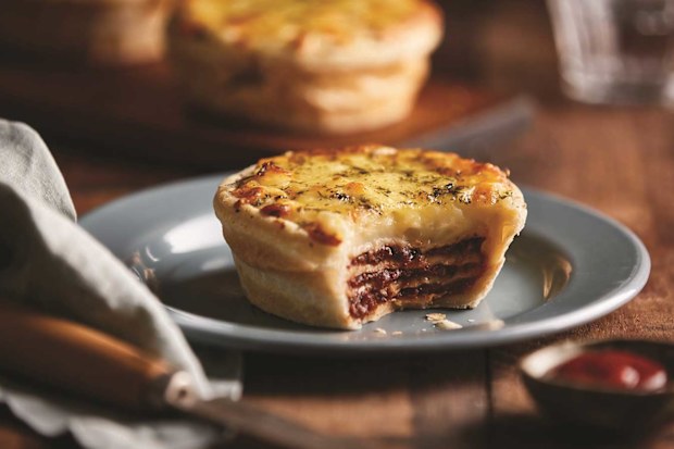Aussie bakery launches epic lasagne pie hybrid