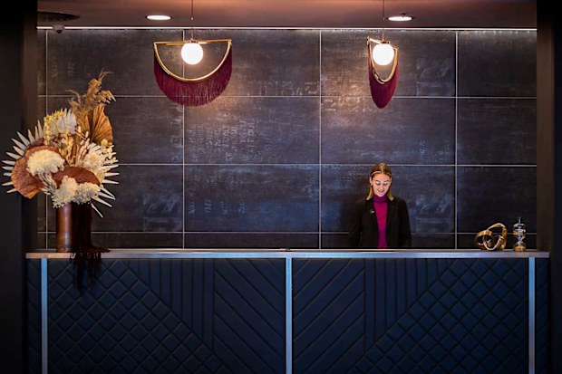 East Hotel reception and lobby