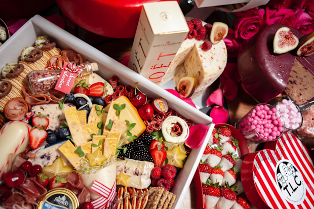 Luxury Valentine's Day hamper