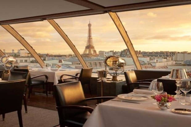 The Peninsula Paris, L'Oiseau Blanc