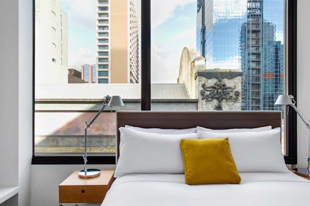 Ovolo Laneways suite bedroom