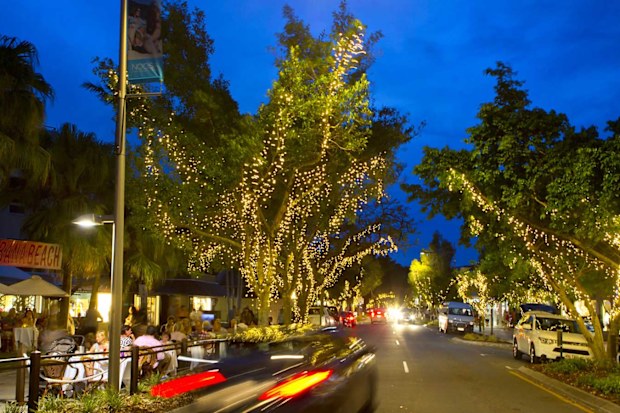 Hastings Street, Noosa