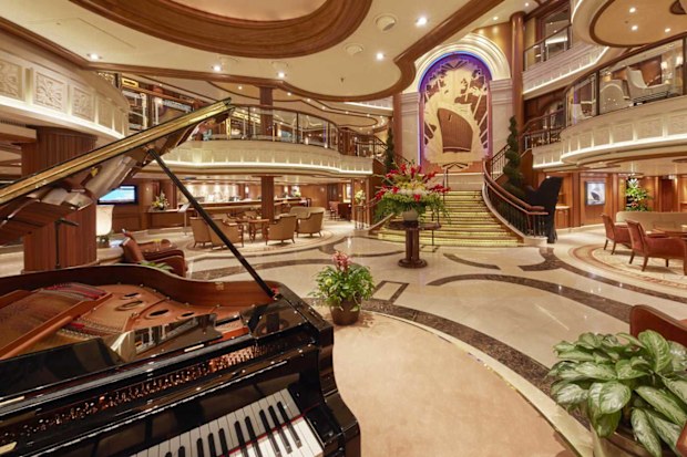Cunard Queen Elizabeth