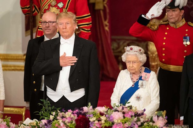 LONDON, ENGLAND - JUNE 03: U.S. President Donald Trump and Queen Elizabeth II attend a State Banquet at Buckingham Palace on June 3, 2019 in London, England. President Trump's three-day state visit will include lunch with the Queen, and a State Banquet at Buckingham Palace, as well as business meetings with the Prime Minister and the Duke of York, before travelling to Portsmouth to mark the 75th anniversary of the D-Day landings.