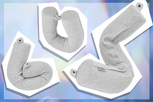 9PR: Travel pillows