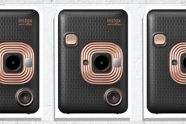 9PR: Instax Fujifilm Mini LiPlay Hybrid Instant Camera and Printer