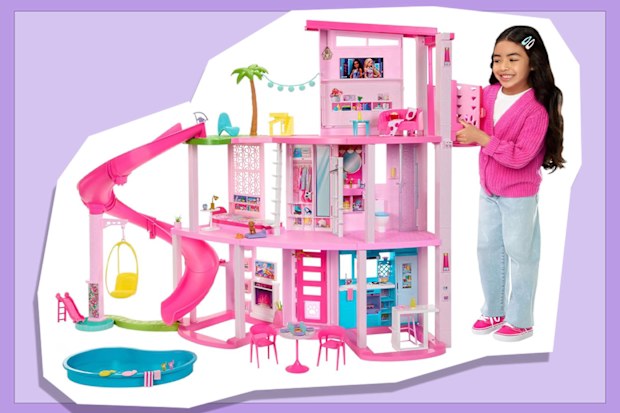 9PR: Barbie Dreamhouse